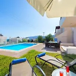 Villa Athoniki
