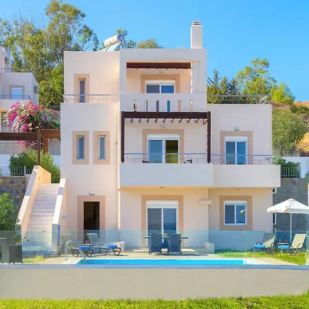 Вилла Athoniki Калаф