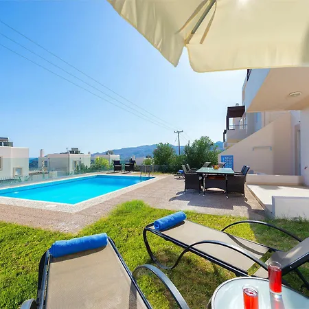 Villa Athoniki