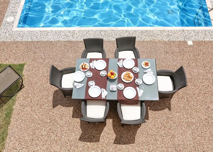 Villa Athoniki Kalathos